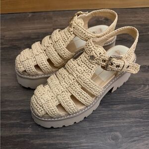 Dolce Vita Lasly Fisherman Sandals Size 6